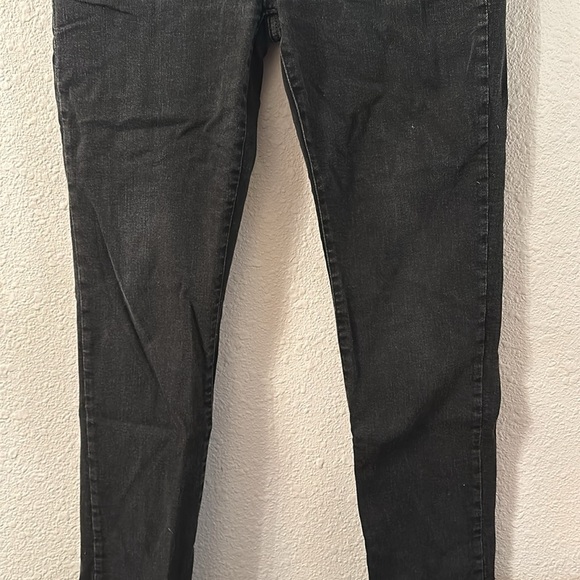 Men’s jeans American eagle 32x32 black preowned condition some distressed area - Picture 3 of 16